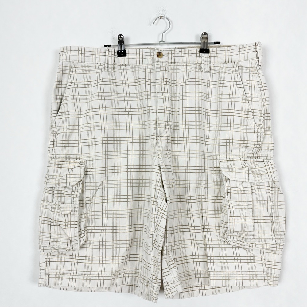Izod Men’s Cotton Tan & White Checkered Cargo Shorts Six Pockets Size 38